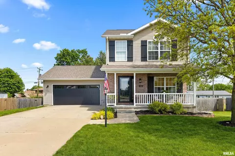 112 Sandyshores Dr, Chillicothe, IL 61523