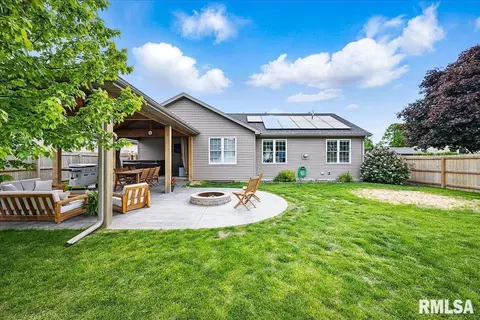 Exterior - 1719 Partridge Pt, Normal, IL 61761 photo 5 of 9