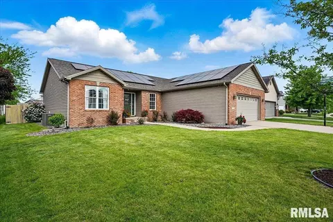 Exterior - 1719 Partridge Pt, Normal, IL 61761 photo 3 of 9