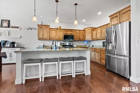 1248 E Monroe St, Morton, IL 61550 photo 9
