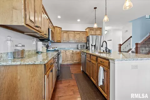 1248 E Monroe St, Morton, IL 61550 photo 8