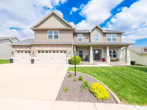 1209 Dorchester Ct, Washington, IL 61571