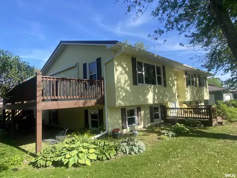 500 Circle Ln, Cuba, IL 61427