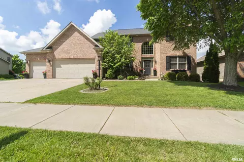 6821 N Basket Oak Dr, Edwards, IL 61528