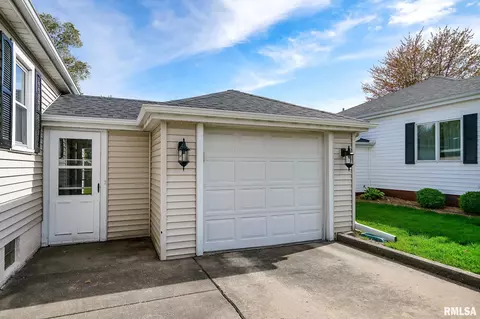 604 E Tyler St, Morton, IL 61550 photo 42
