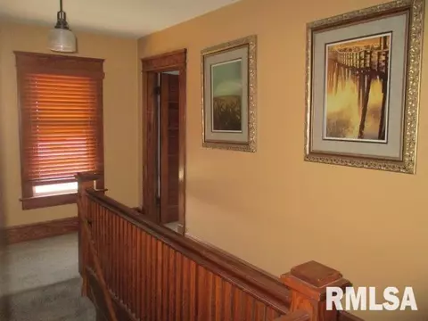 Entry Way - 202 S Main St, Roanoke, IL 61561 photo 1 of 3