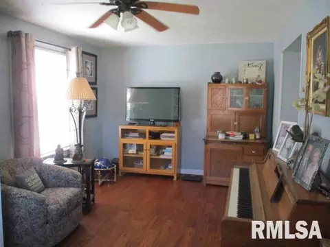 Other - 202 S Main St, Roanoke, IL 61561 photo 5 of 27