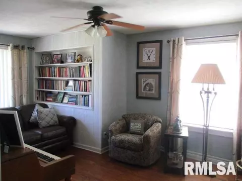 Other - 202 S Main St, Roanoke, IL 61561 photo 4 of 27