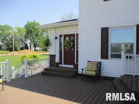Exterior - 202 S Main St, Roanoke, IL 61561 photo 14 of 15