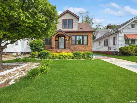 423 W Hudson St, Peoria, IL 61604