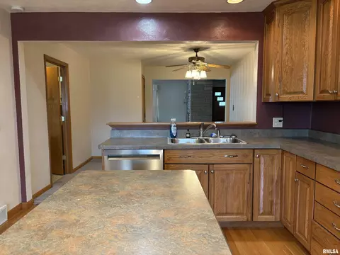Kitchen - 312 E Clay St, Brimfield, IL 61517 photo 6 of 7