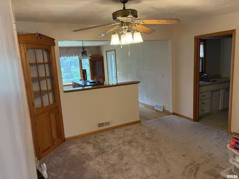 Living - 312 E Clay St, Brimfield, IL 61517 photo 5 of 5