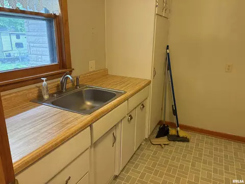 Other - 312 E Clay St, Brimfield, IL 61517 photo 7 of 16