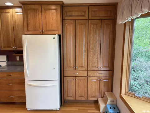 Kitchen - 312 E Clay St, Brimfield, IL 61517 photo 4 of 7