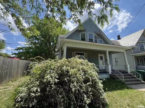 1916 W Clarke Ave, West Peoria, IL 61604