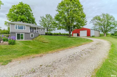 21822 N Route 78 Rte, Laura, IL 61451