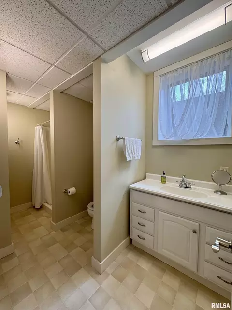 6 Marty Ln, Macomb, IL 61455 photo 35