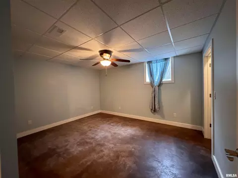 6 Marty Ln, Macomb, IL 61455 photo 34