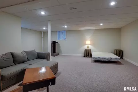 6 Marty Ln, Macomb, IL 61455 photo 33