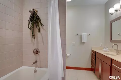 6 Marty Ln, Macomb, IL 61455 photo 24