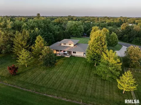 6 Marty Ln, Macomb, IL 61455 photo 5
