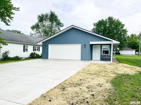 510 W Topeka St, Toluca, IL 61369