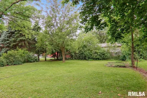 1504 Searle Dr, Normal, IL 61761 photo 3