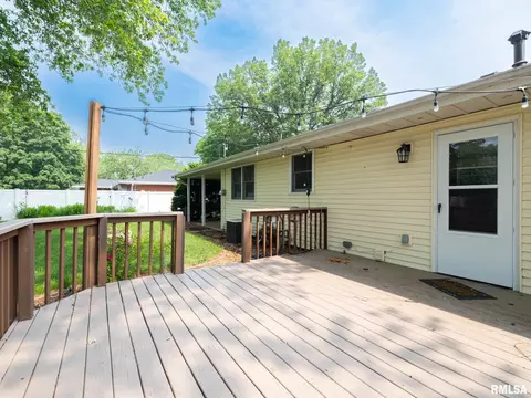 331 E Hazelwood St, Morton, IL 61550 photo 15