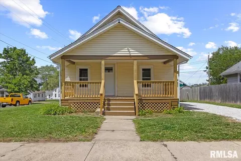 501 Chestnut St, Pekin, IL 61554