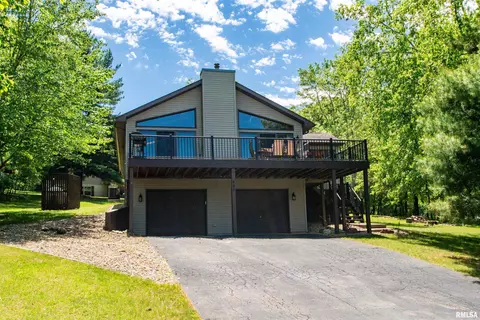 445 Pleasant View Cir, Dahinda, IL 61428
