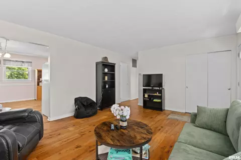 Other - 110 Bess St, Washington, IL 61571 photo 2 of 4