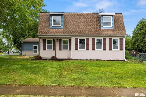 3348 W Lisa Ln, Peoria, IL 61615