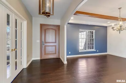 Entry Way - 100 W Windflower Way, Dunlap, IL 61525 photo 1 of 5