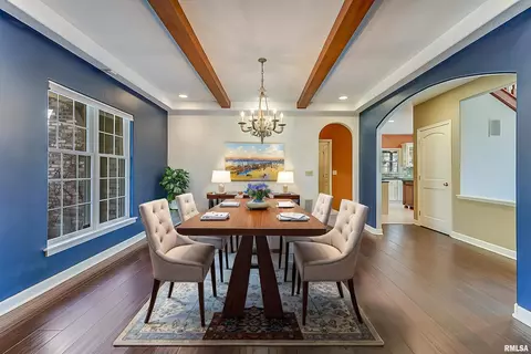 Dining - 100 W Windflower Way, Dunlap, IL 61525 photo 1 of 4
