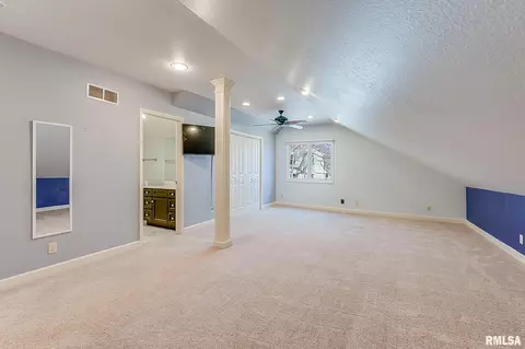 Bedroom - 100 W Windflower Way, Dunlap, IL 61525 photo 12 of 15