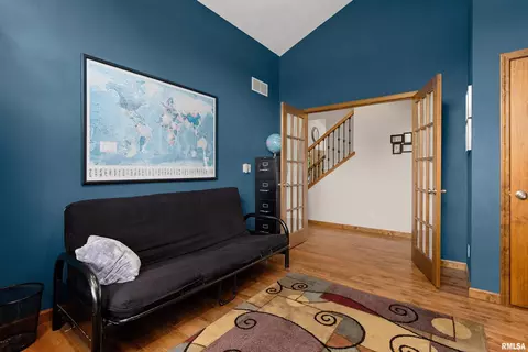 Entry Way - 7708 W Thorngate Dr, Mapleton, IL 61547 photo 3 of 5