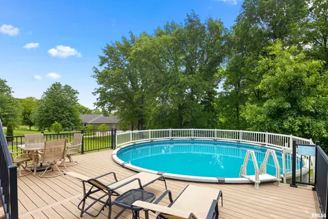 Exterior - 7708 W Thorngate Dr, Mapleton, IL 61547 photo 12 of 17