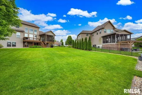 Exterior - 1210 Norma Dr, Bloomington, IL 61704 photo 7 of 9