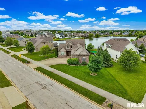 View/Area - 1210 Norma Dr, Bloomington, IL 61704 photo 2 of 7