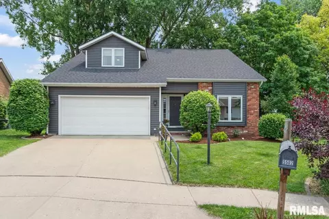 5502 N Ramblewood Ct, Peoria, IL 61615