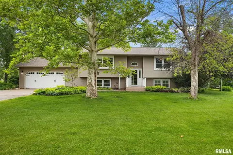 166 Hopewell Dr, Sparland, IL 61565