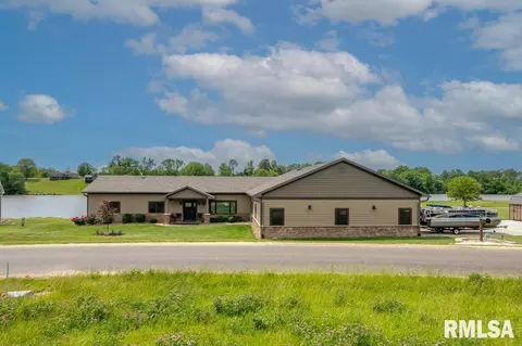 366 Mcgrew Dr, Avon, IL 61415 photo 5