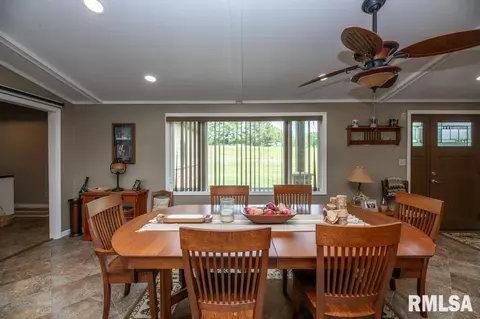 366 Mcgrew Dr, Avon, IL 61415 photo 10