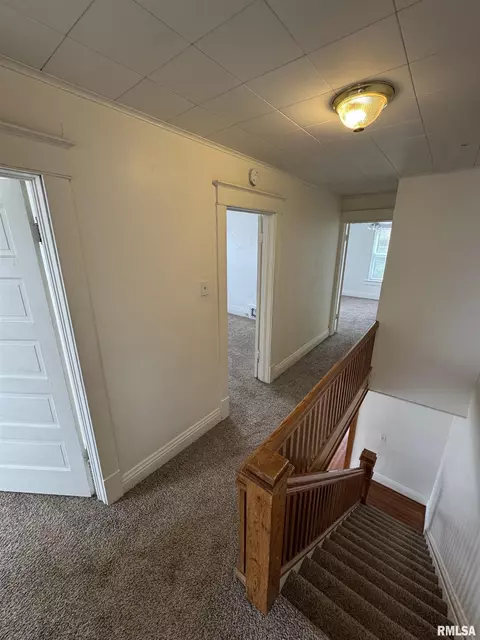 Entry Way - 60 E Ash St, Canton, IL 61520 photo 5 of 5