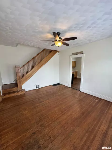 Living - 60 E Ash St, Canton, IL 61520 photo 2 of 4