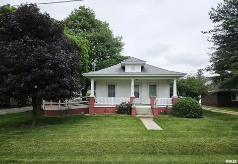 420 Cherry St, Adair, IL 61411