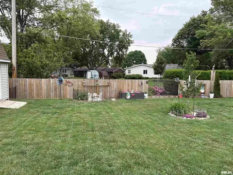 508 Oak St, Delavan, IL 61734 photo 26