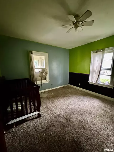 405 Hamilton St, Washington, IL 61571 photo 4