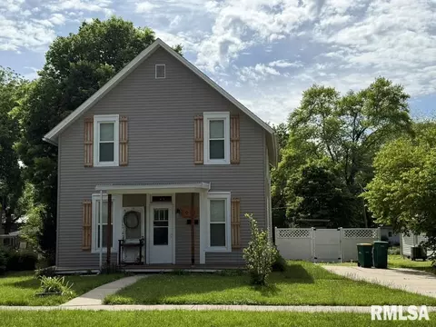 618 S Johnson St, Macomb, IL 61455