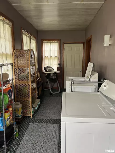 313 N Edwards St, Macomb, IL 61455 photo 25